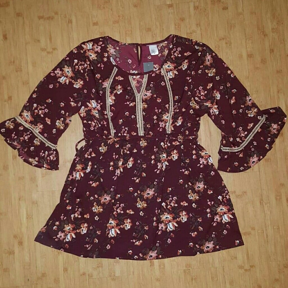 🍁NWT Times Two XL Floral Maternity Blouse🍁